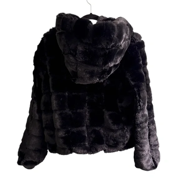 Women’s Faux Fur Hooded Jacket size M. NWT - Picture 8 of 13